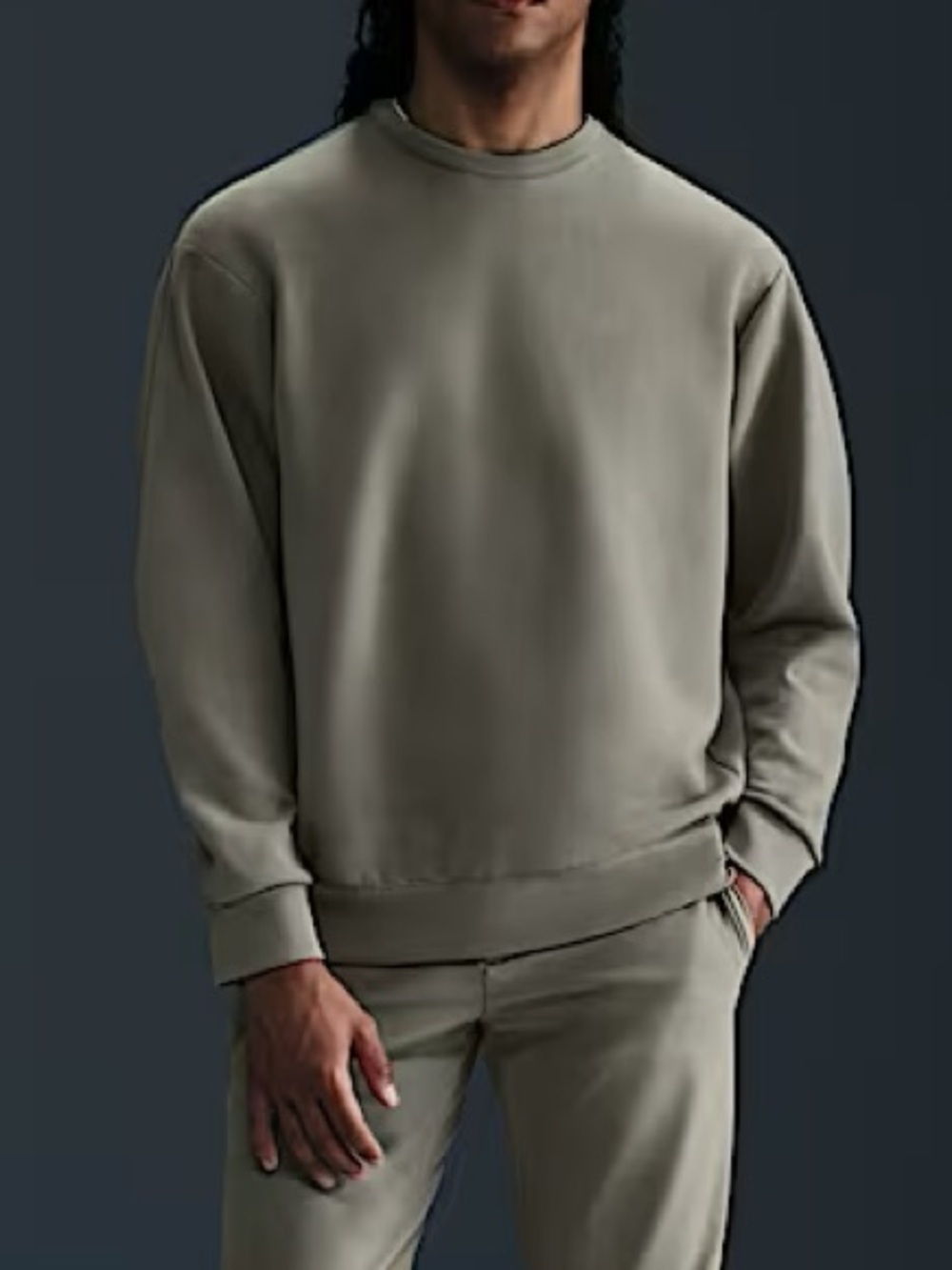 Nike 24.7 ImpossiblySoft Men's Dri-FIT Crew Neck Sweatshirt Size S Olive Green